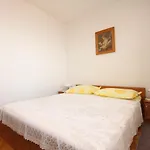 With A Parking Space Brela, Makarska - 6747 Daire