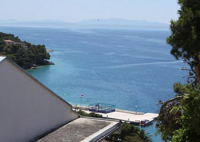 With A Parking Space Brela, Makarska - 6747 * Brela