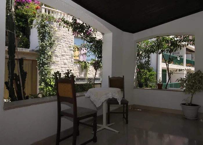 With A Parking Space Brela, Makarska - 6747 Apartamento *