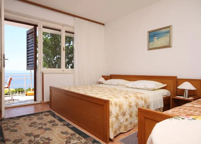 Apartamento With A Parking Space Brela, Makarska - 6747 Brela