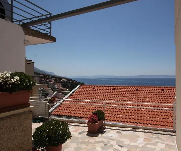 With A Parking Space Brela, Makarska - 6747