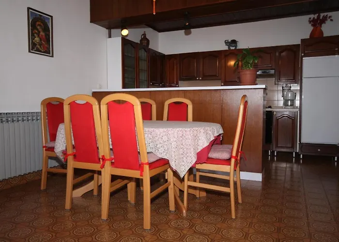 With A Parking Space Brela, Makarska - 6747 Brela